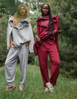 Aerie Oh Snap! Barrel Sweatpant Deep Cherry