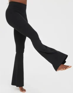 OFFLINE By Aerie Real Me Xtra Hold Up! Flare Legging