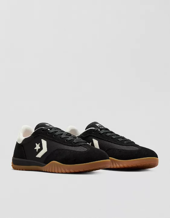 Aerie Converse Run Star Trainer Black - Image 3