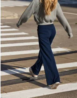 OFFLINE By Aerie Real Me XTRA High Waisted Trouser Royal Navy