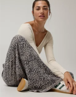 OFFLINE By Aerie Real Me Foldover Super Wide Leg Pant Stone