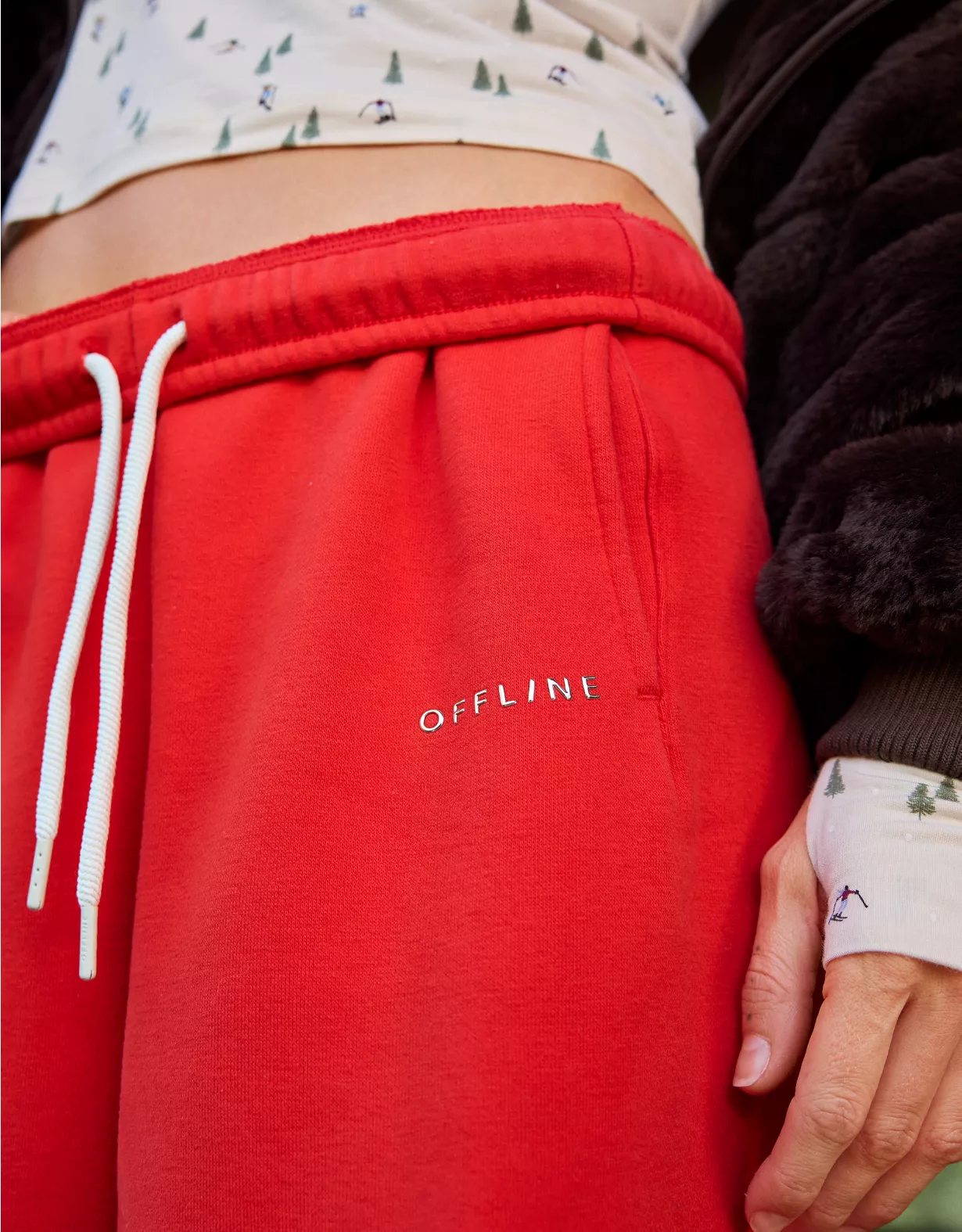 OFFLINE By Aerie Cloud Fleece Baggy Jogger Bright Red