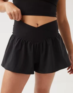 OFFLINE By Aerie Real Me Crossover Flowy Short True Black