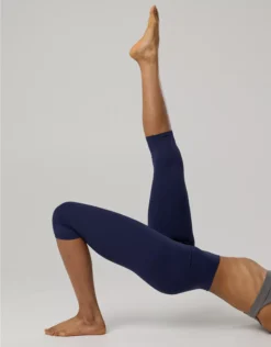 OFFLINE By Aerie Real Me XTRA Capri Royal Navy