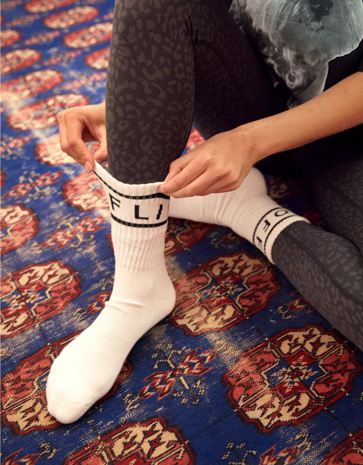 OFFLINE By Aerie Graphic Crew Socks White