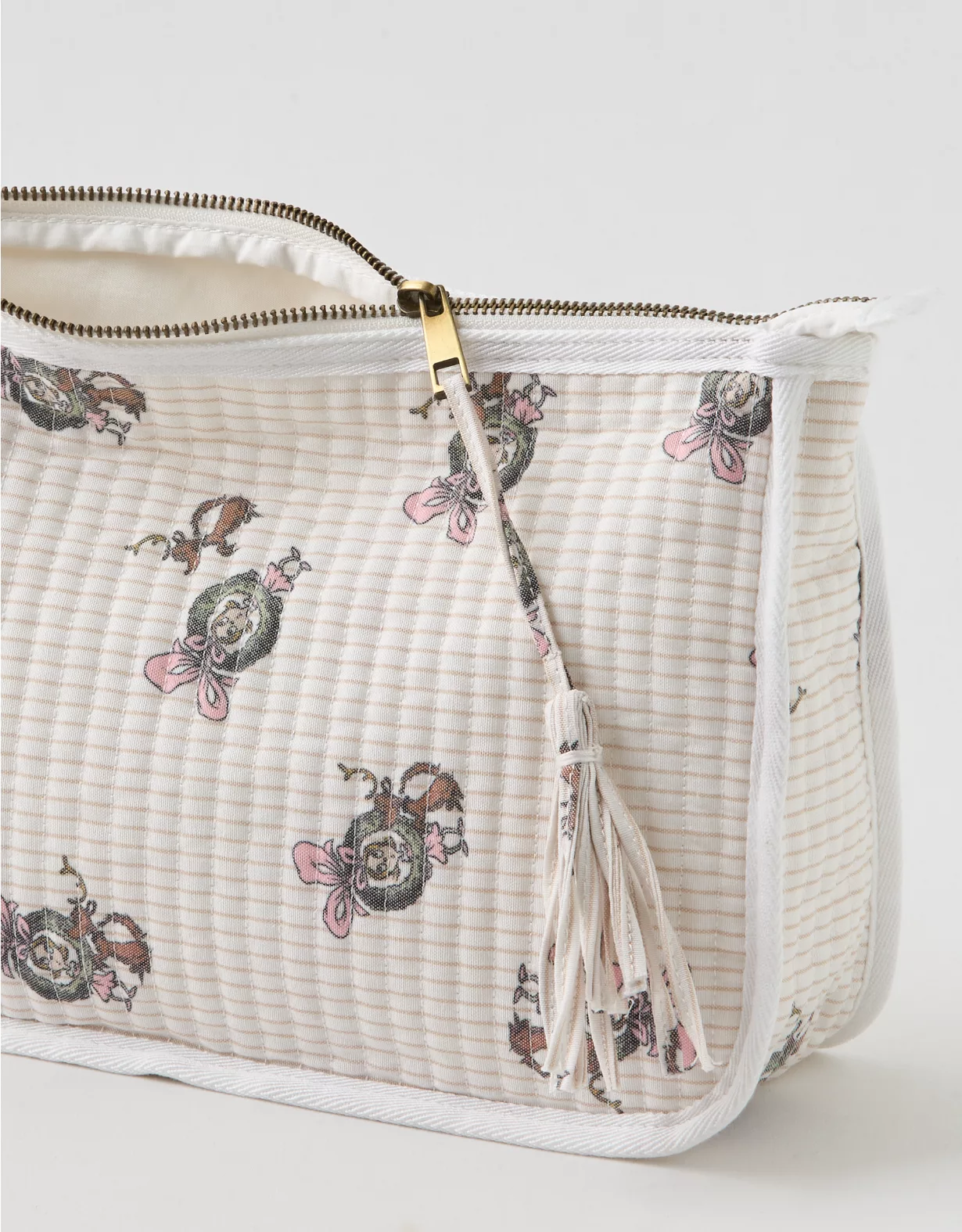 Aerie Quilted Pouch Soft Muslin - Image 2